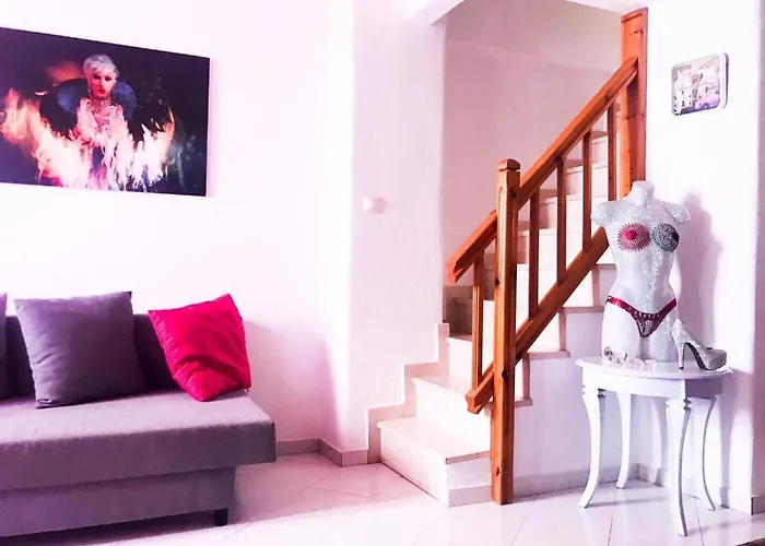 Gloria's House * Mykonos Town