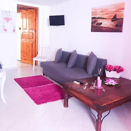 Gloria's House Apartamento *